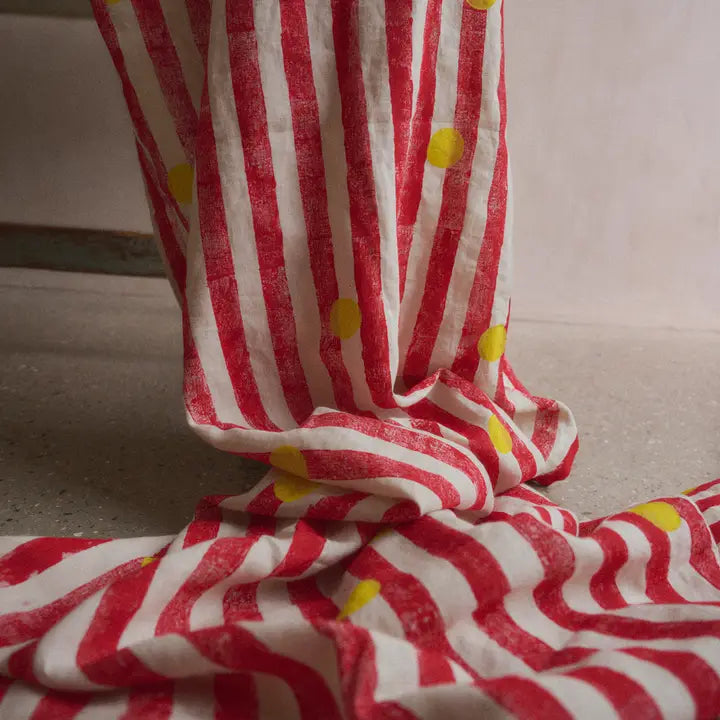 Cirque Tablecloth