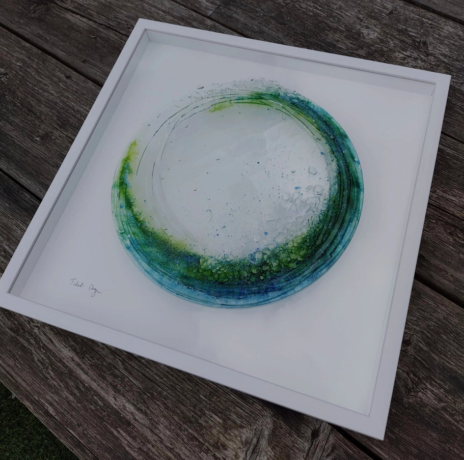 Framed Fused Glass Large Tidal Wave (Round) Wall Art - Horizon and Stone 