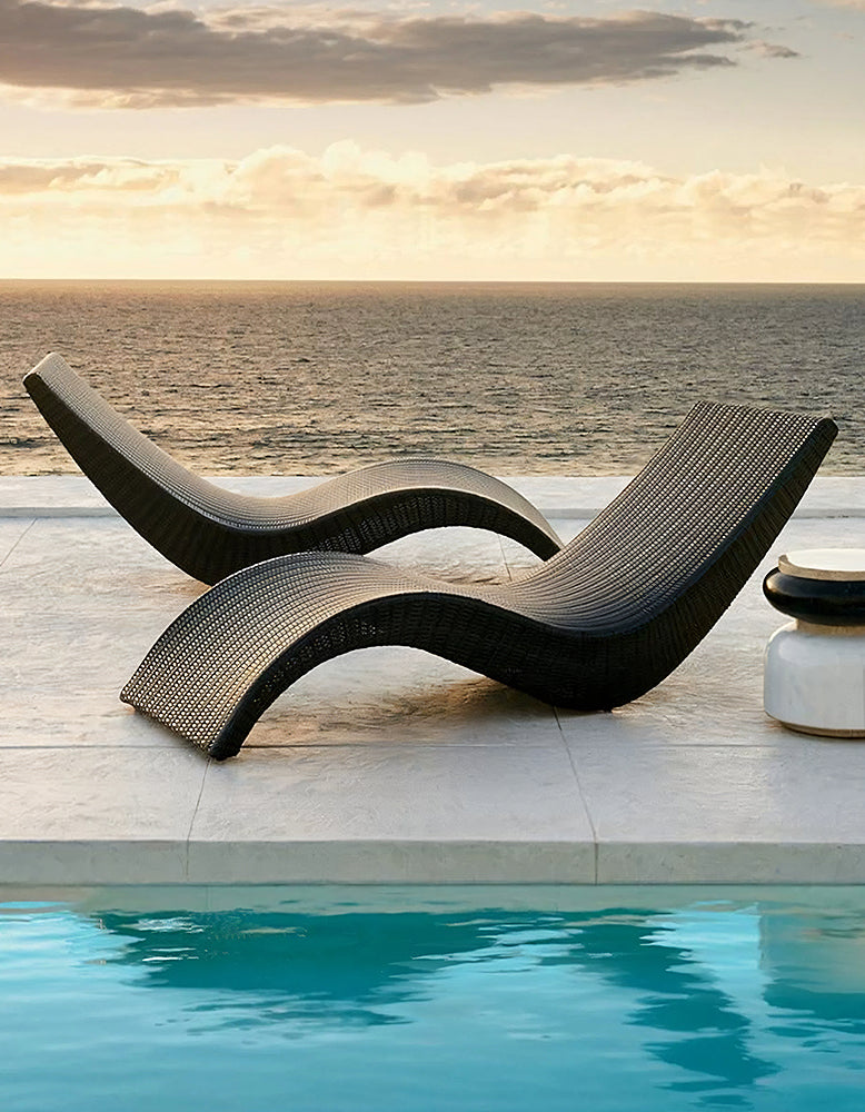 Barrow Outdoor Sun Lounger, Garden Lounger, PE Rattan - Horizon and Stone 