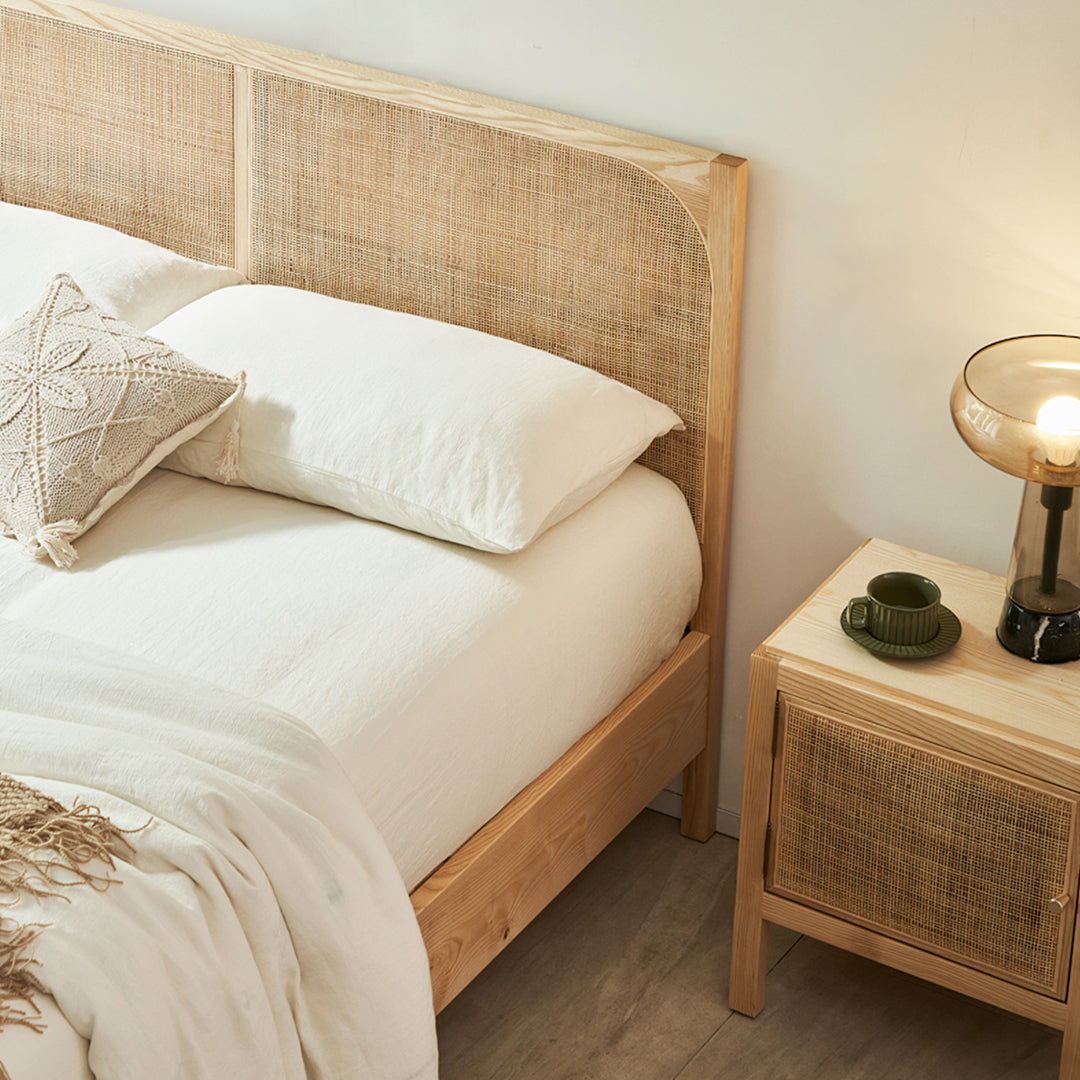 Mason King Size Bed, Superking Size Bed, Rattan & Solid Wood, Oak - Horizon and Stone 