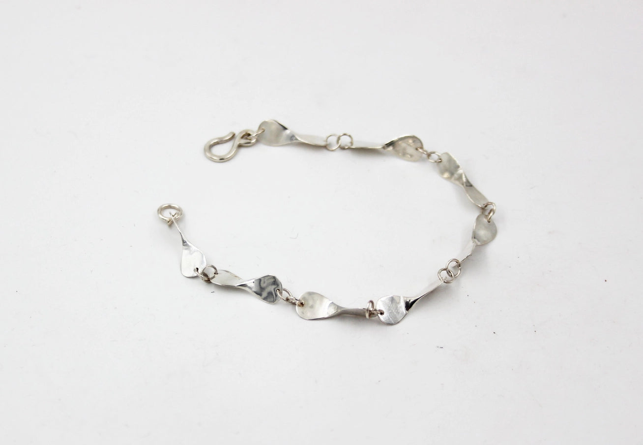 PetalChain Bracelet  MEDIUM  2.5 MM - Horizon and Stone 