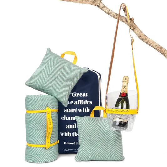 The Ultimate Picnic Toolkit - Mint Green & Yellow - Horizon and Stone 