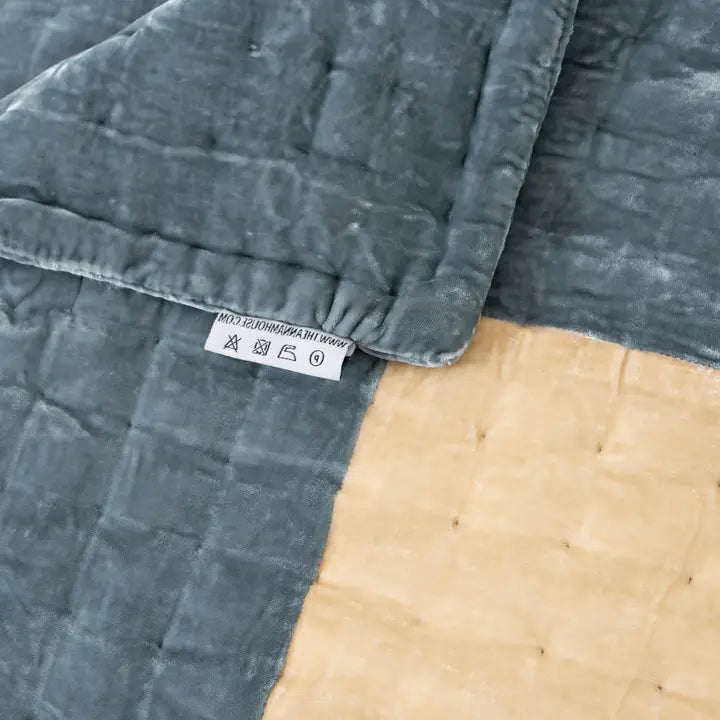 Velvet Quilt - Duck Egg X Sand