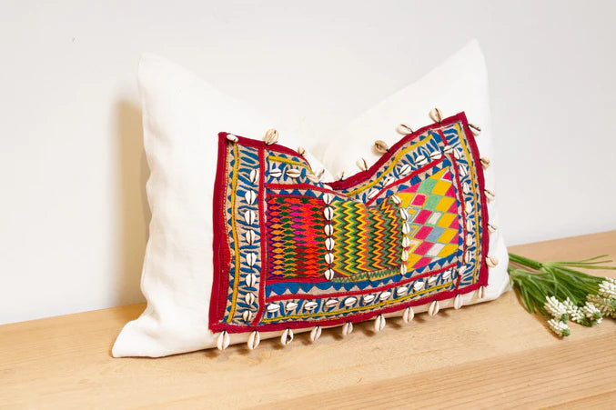 Tarbela Himalayas Tribal Antique Linen Pillow - Horizon and Stone 