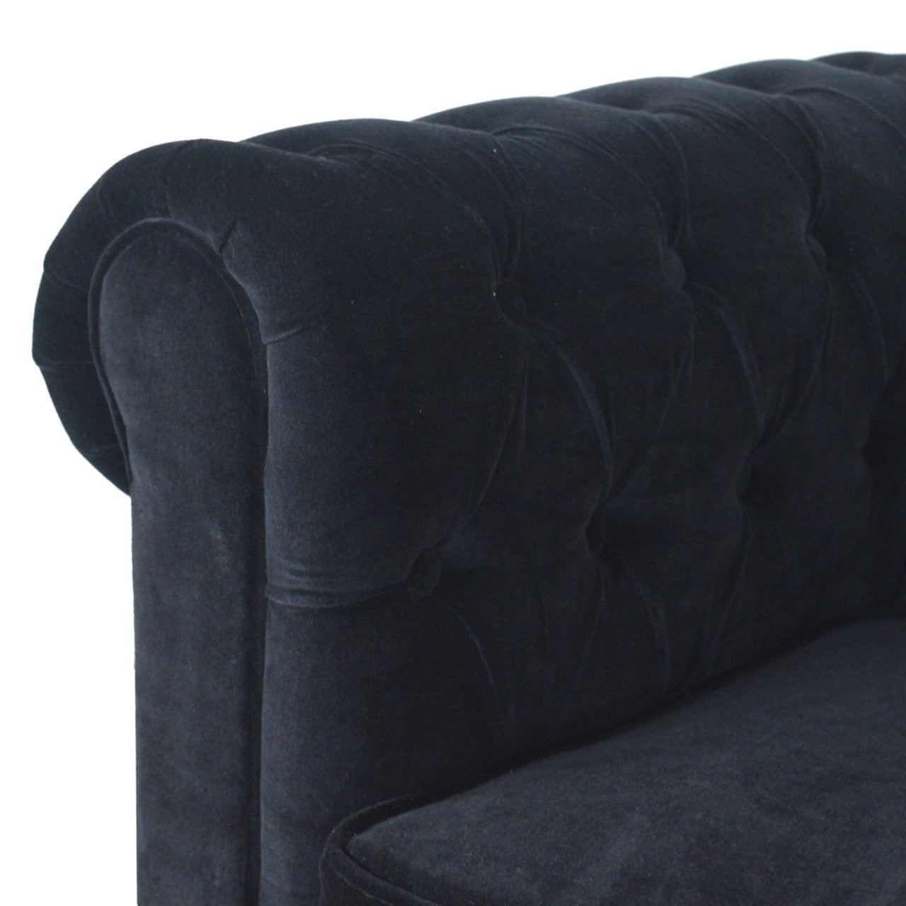 Black Velvet Chesterfield Sofa - Horizon and Stone 