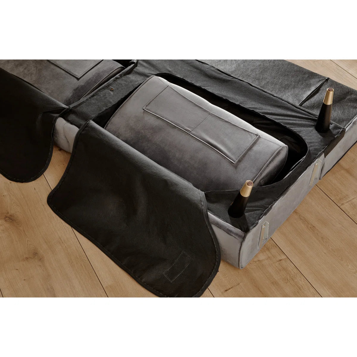 Shiflet 3 Seater Clic Clac Sofa Bed - Horizon and Stone 