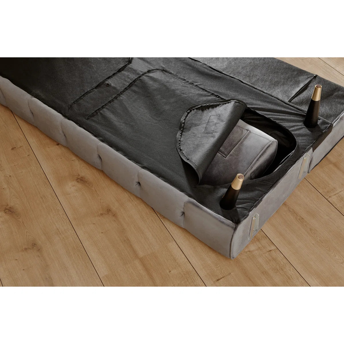 Shiflet 3 Seater Clic Clac Sofa Bed - Horizon and Stone 