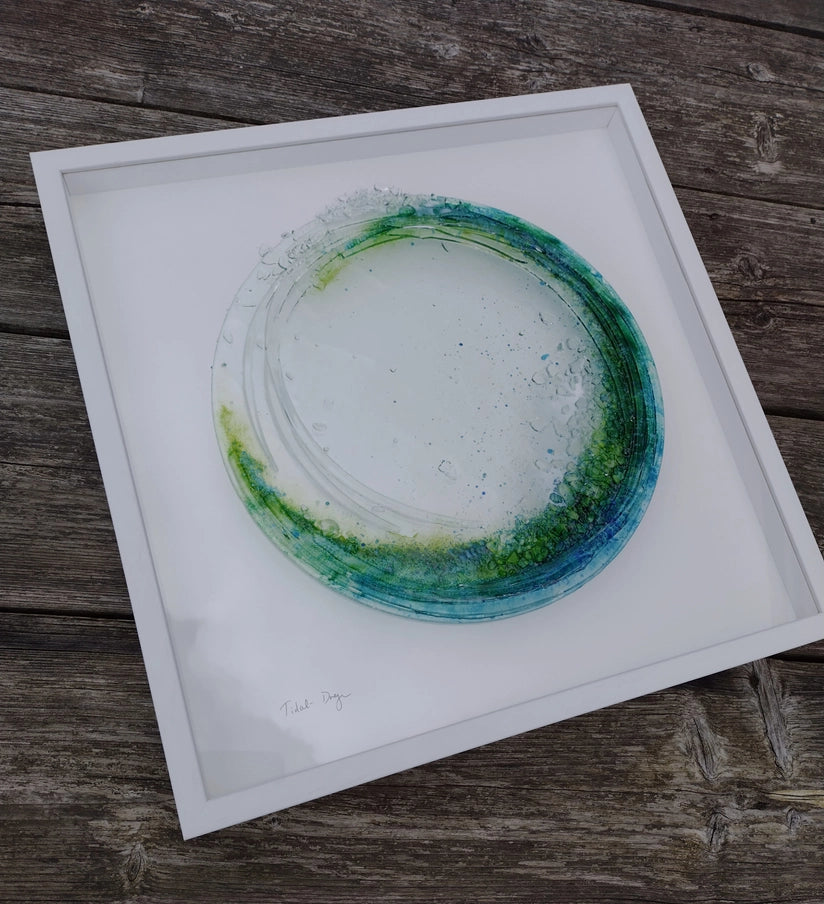 Framed Fused Glass Large Tidal Wave (Round) Wall Art - Horizon and Stone 