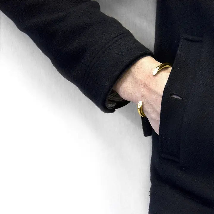 Samson Round Maxi Wayfarer 9ct Yellow Gold Bangle