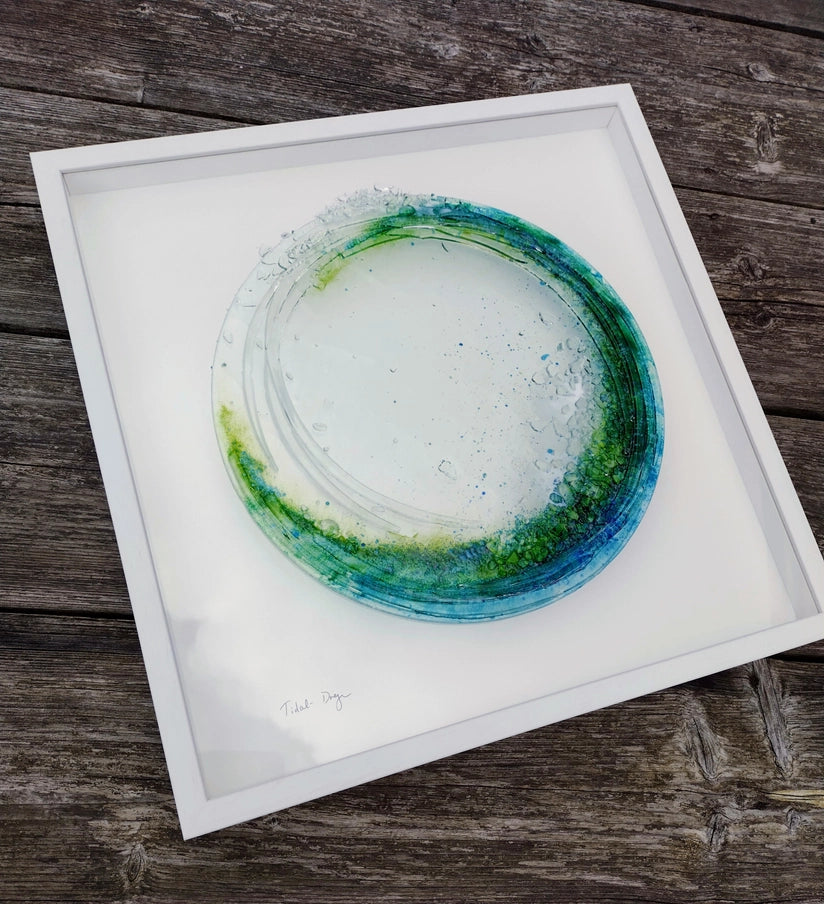 Framed Fused Glass Large Tidal Wave (Round) Wall Art - Horizon and Stone 