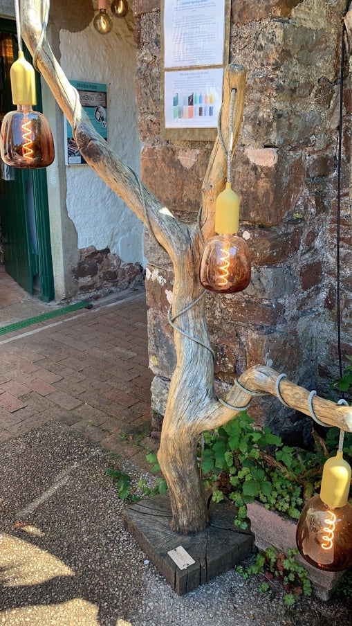 Outdoor Tree Lamp - 4 lamp holders - Horizon and Stone 