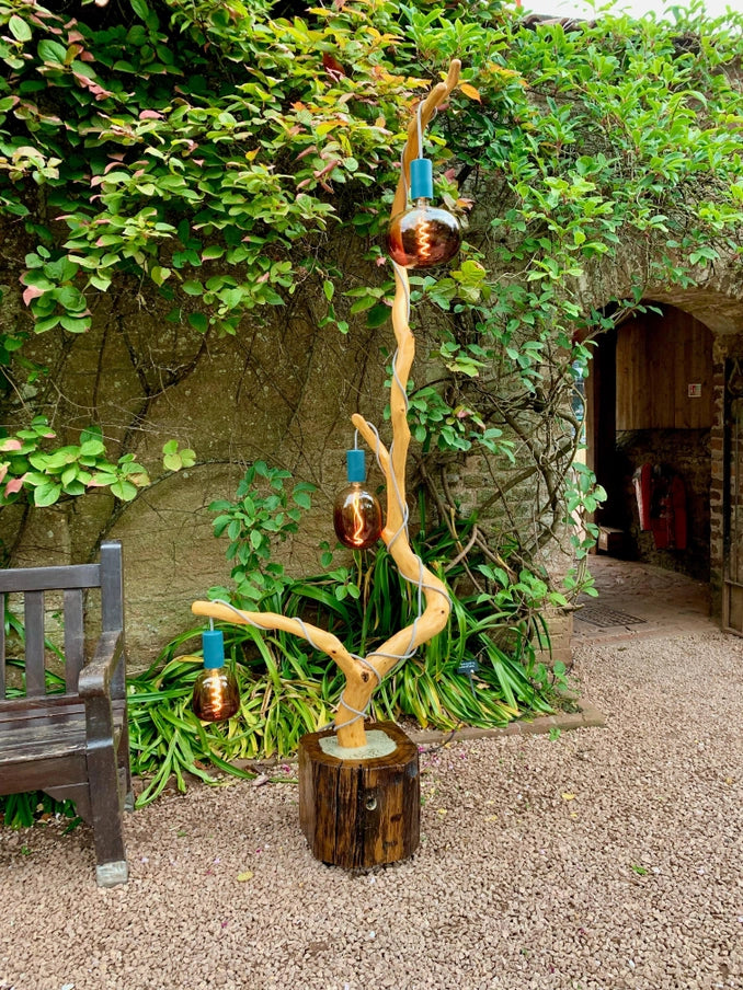 Outdoor Tree Lamp - 4 lamp holders - Horizon and Stone 