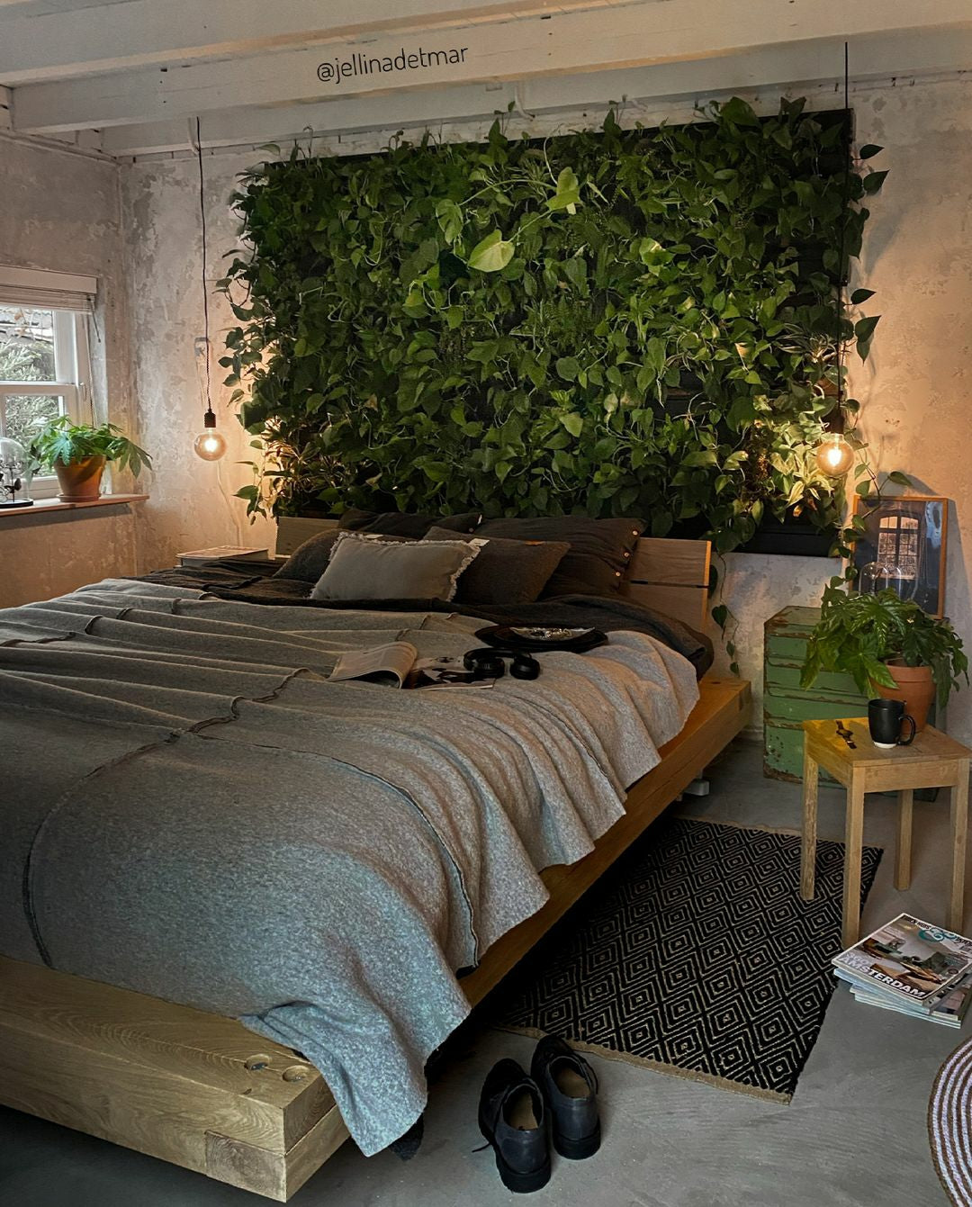 Frameless Living Wall System