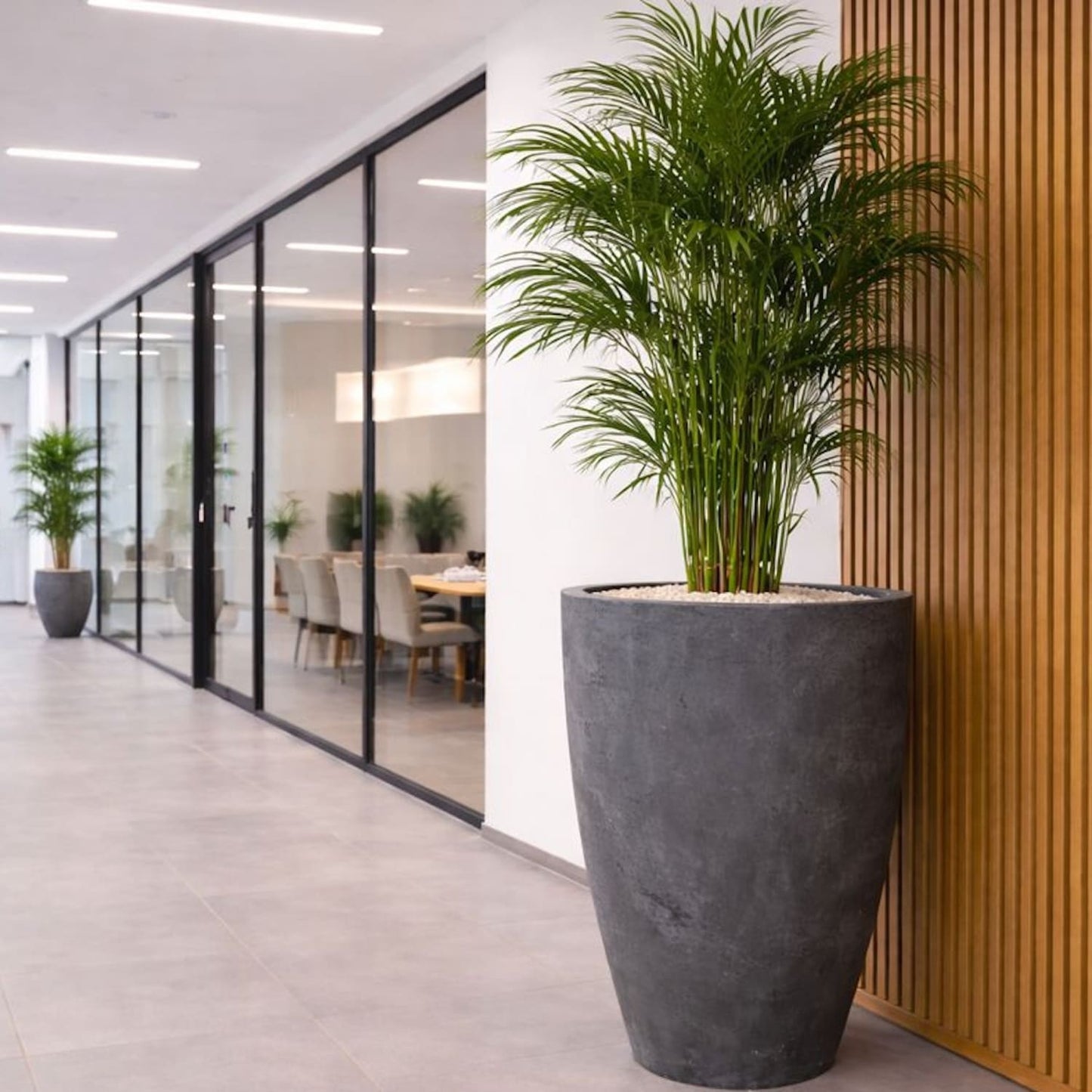 Vessara | Onyx Dusk – 100cm XXL Concrete Tall Vase Planter – 172L Round Plant Pot - Horizon and Stone 